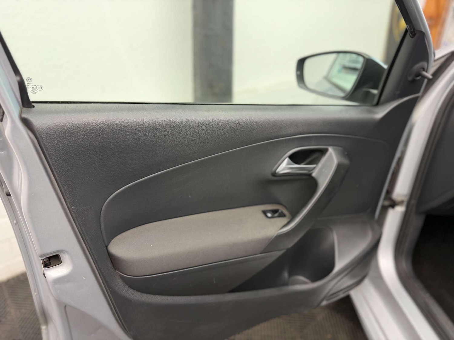 Used Volkswagen Polo 2013 for sale - 77921664: Photo 24