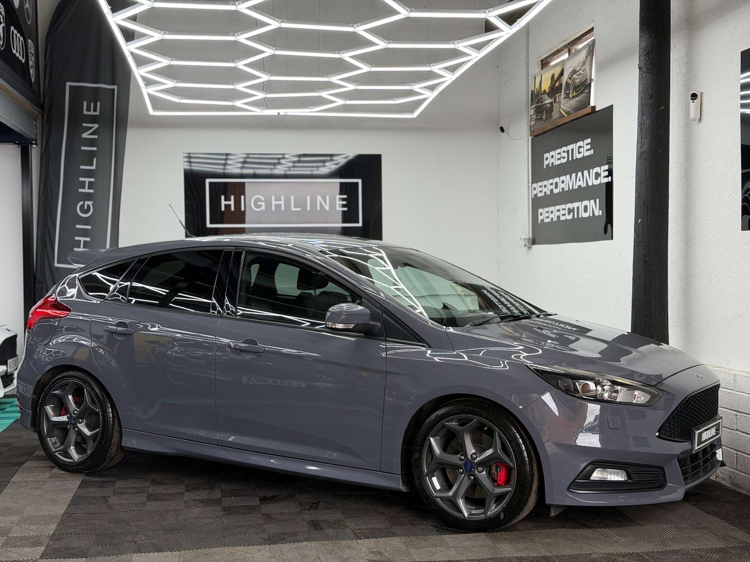 Used Ford Focus 2015 for sale - 77647609: Photo 4