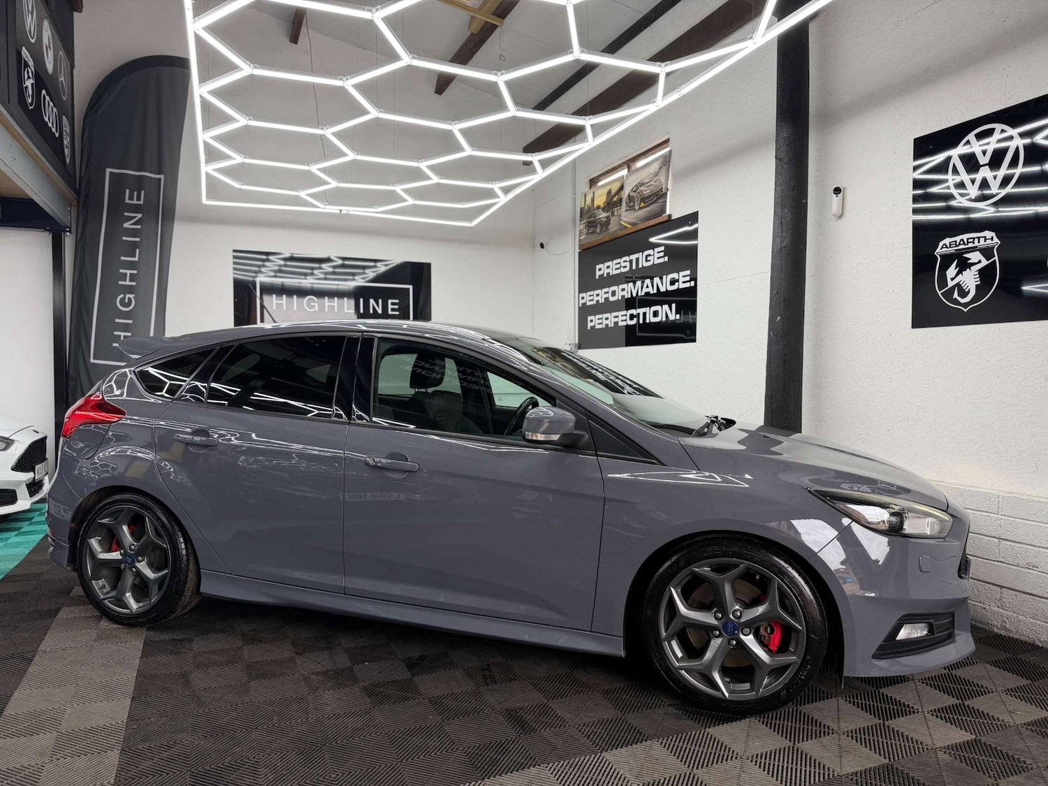 Used Ford Focus 2015 for sale - 77647609: Photo 5