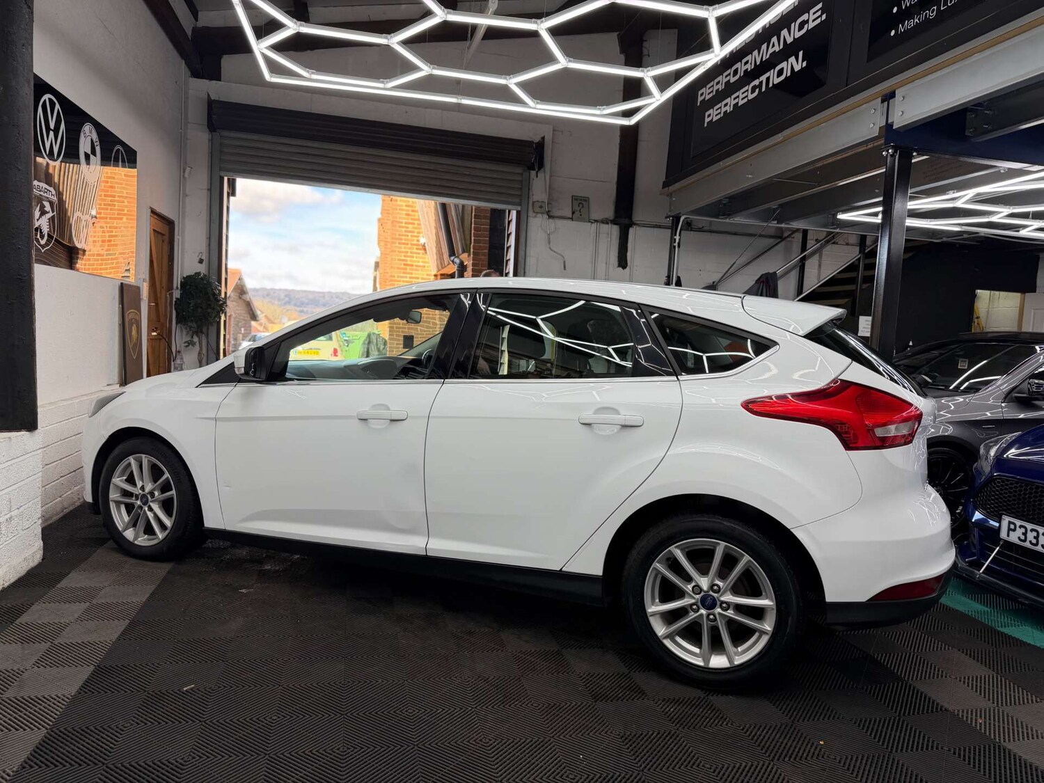 Used Ford Focus 2016 for sale - 77673731: Photo 11