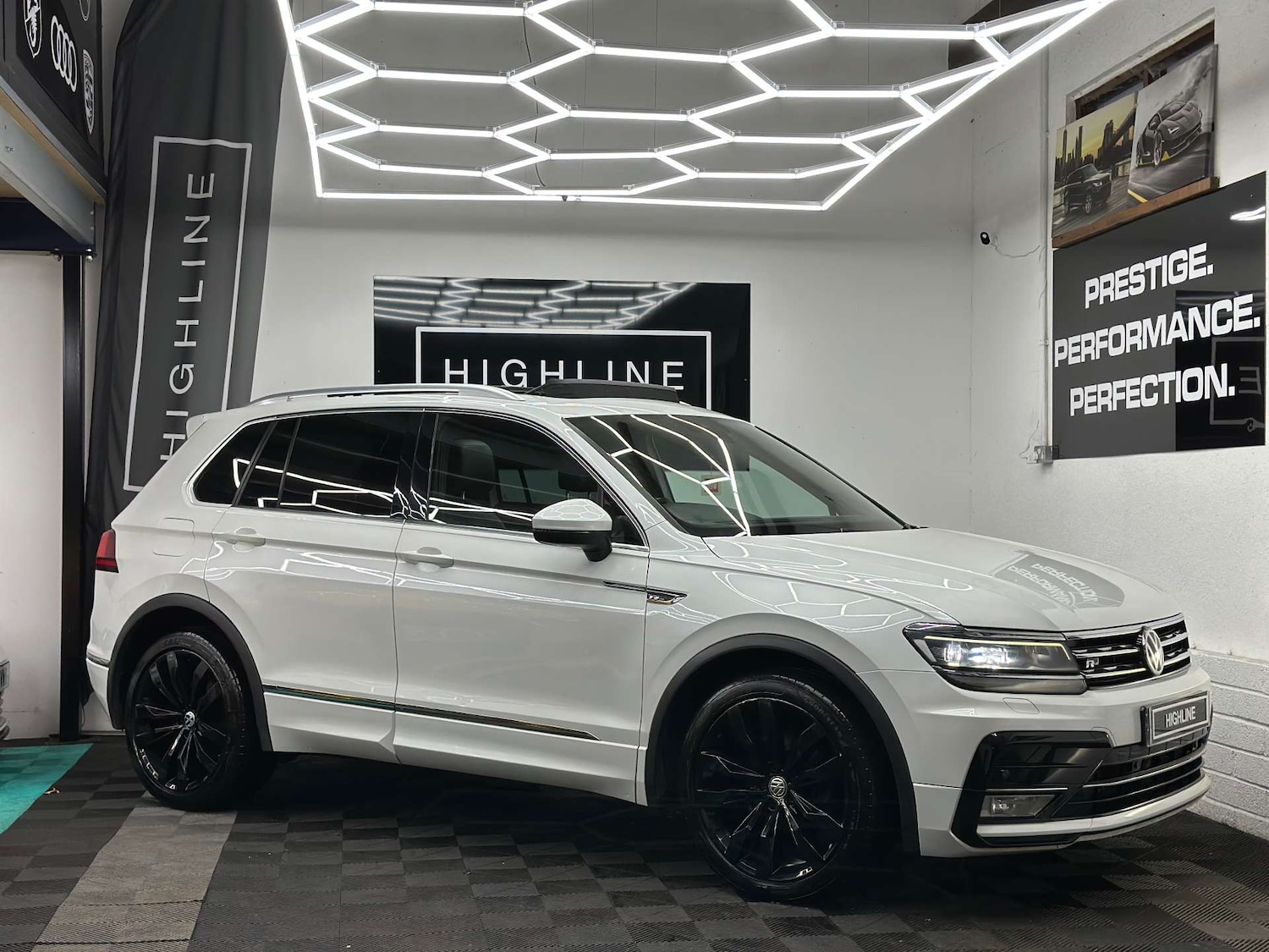 Used Volkswagen Tiguan 2016 for sale - 77717738: Photo 5