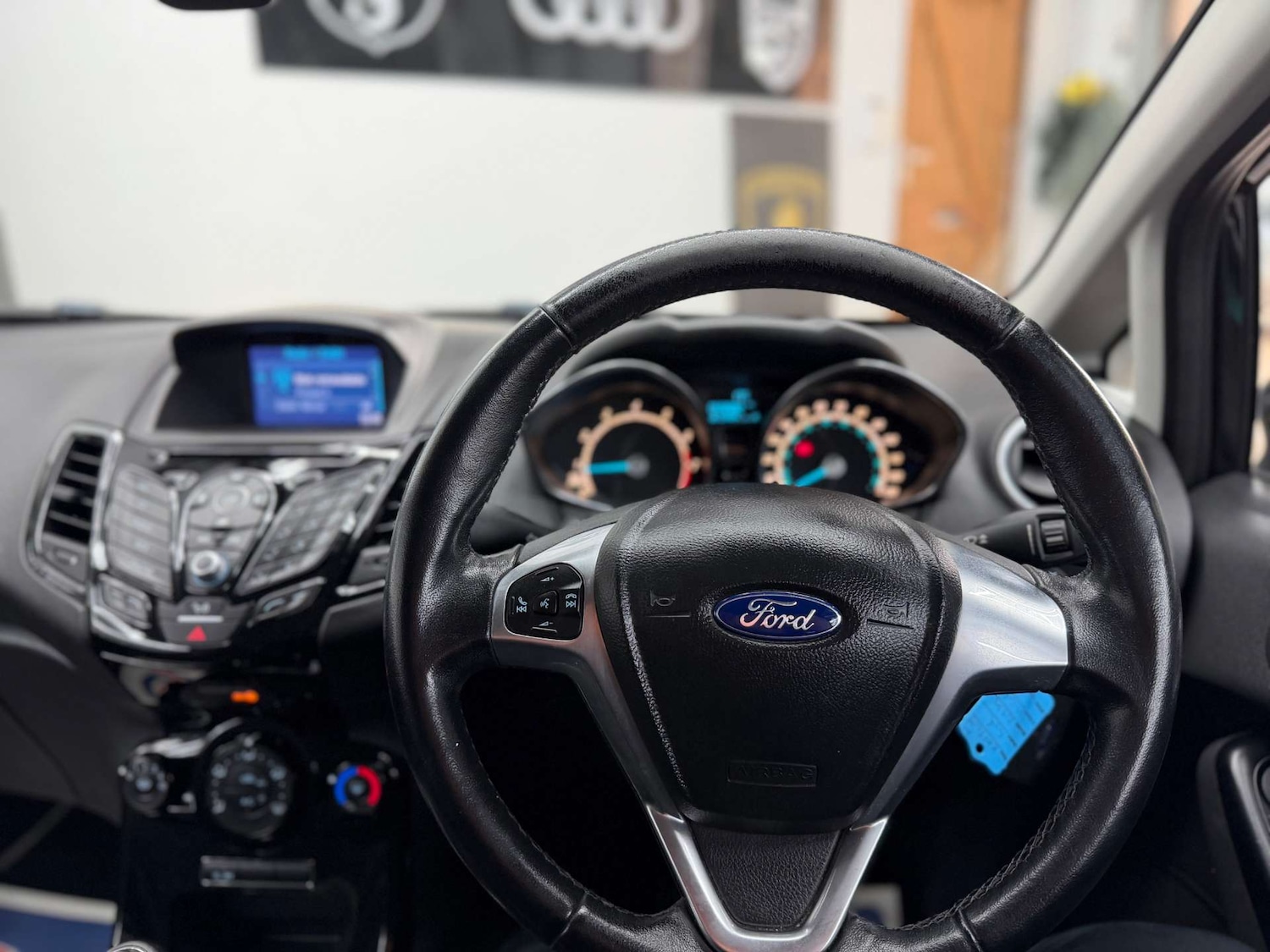 Used Ford Fiesta 2015 for sale - 77996960: Photo 15