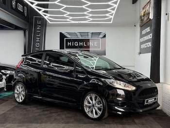 Used Ford Fiesta 2015 for sale - 77996960: Photo