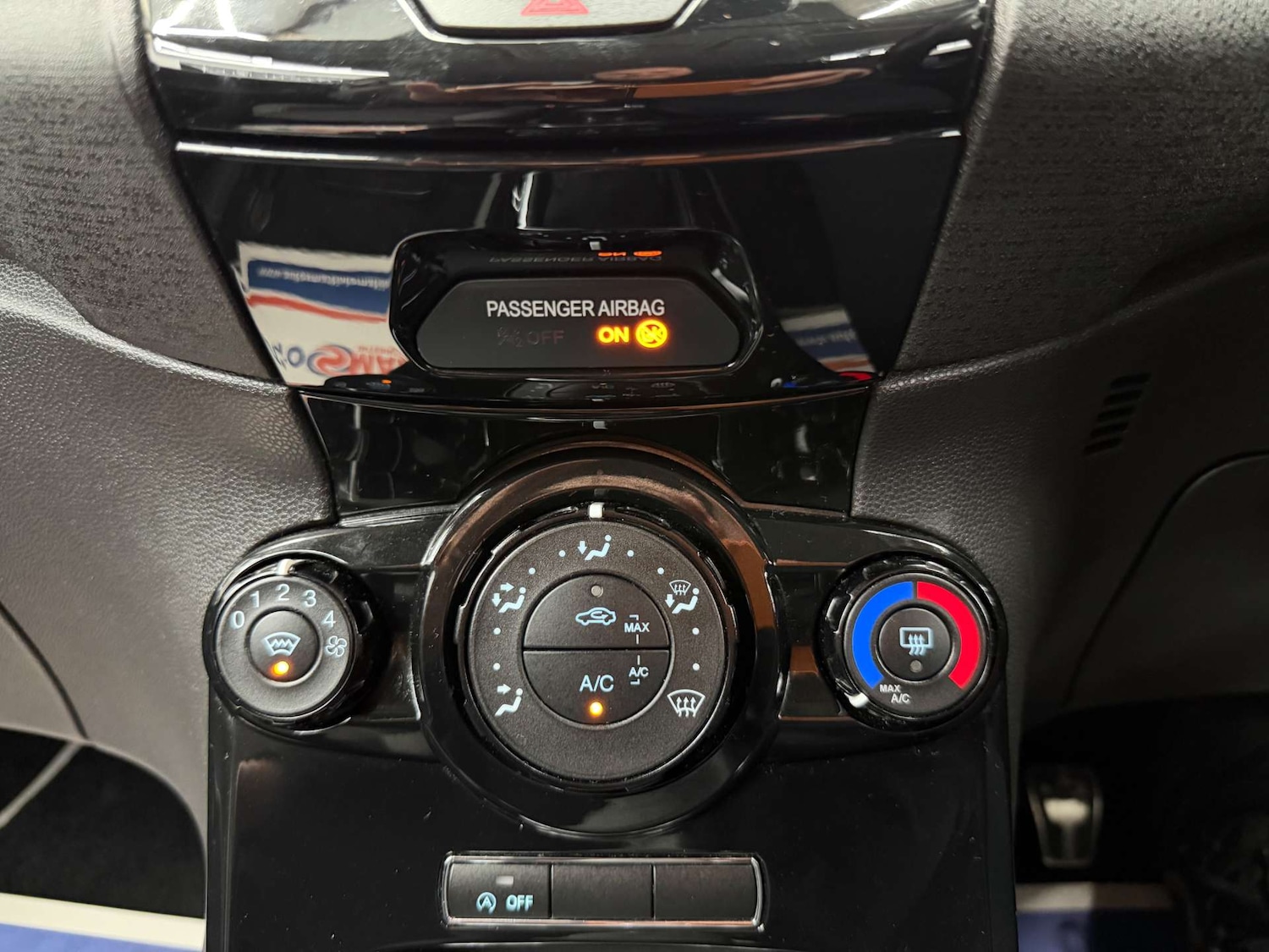 Used Ford Fiesta 2015 for sale - 77996960: Photo 22