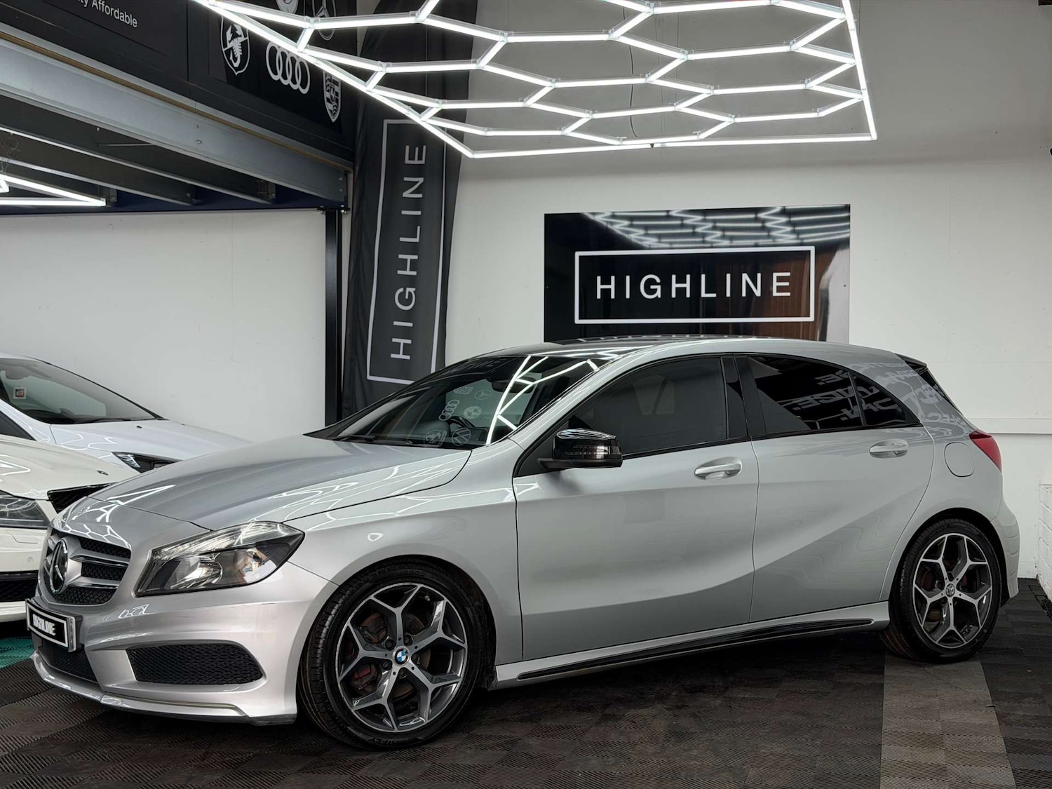 Used Mercedes-Benz A-Class 2014 for sale - 77801998: Photo 12