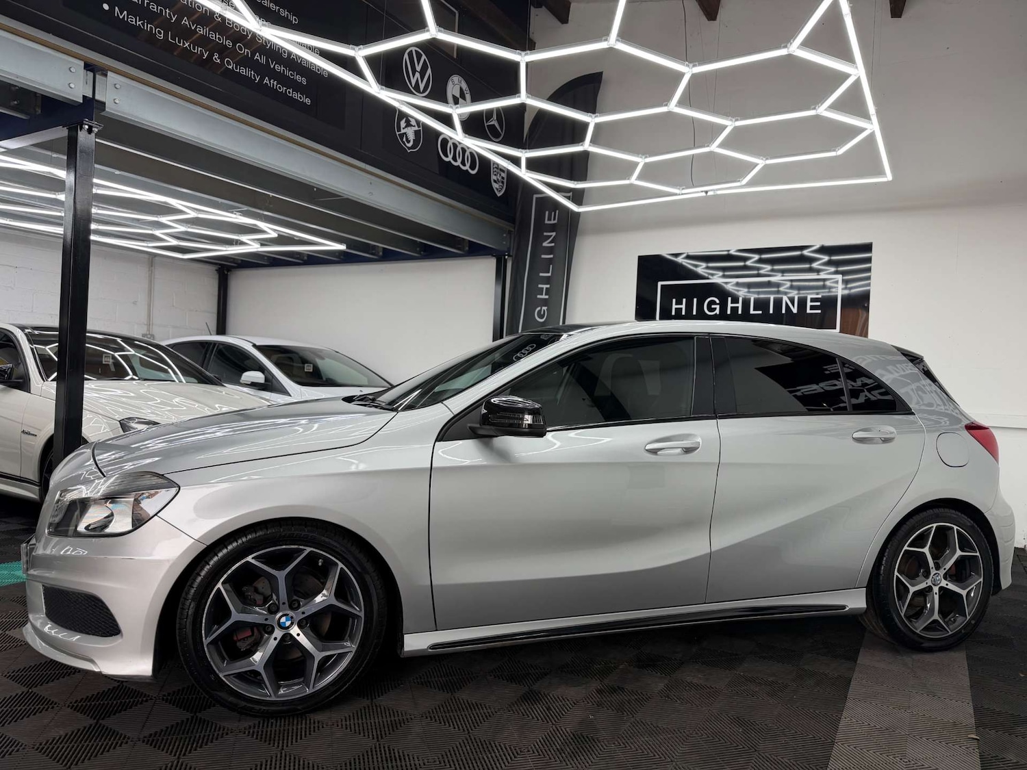 Used Mercedes-Benz A-Class 2014 for sale - 77801998: Photo 13