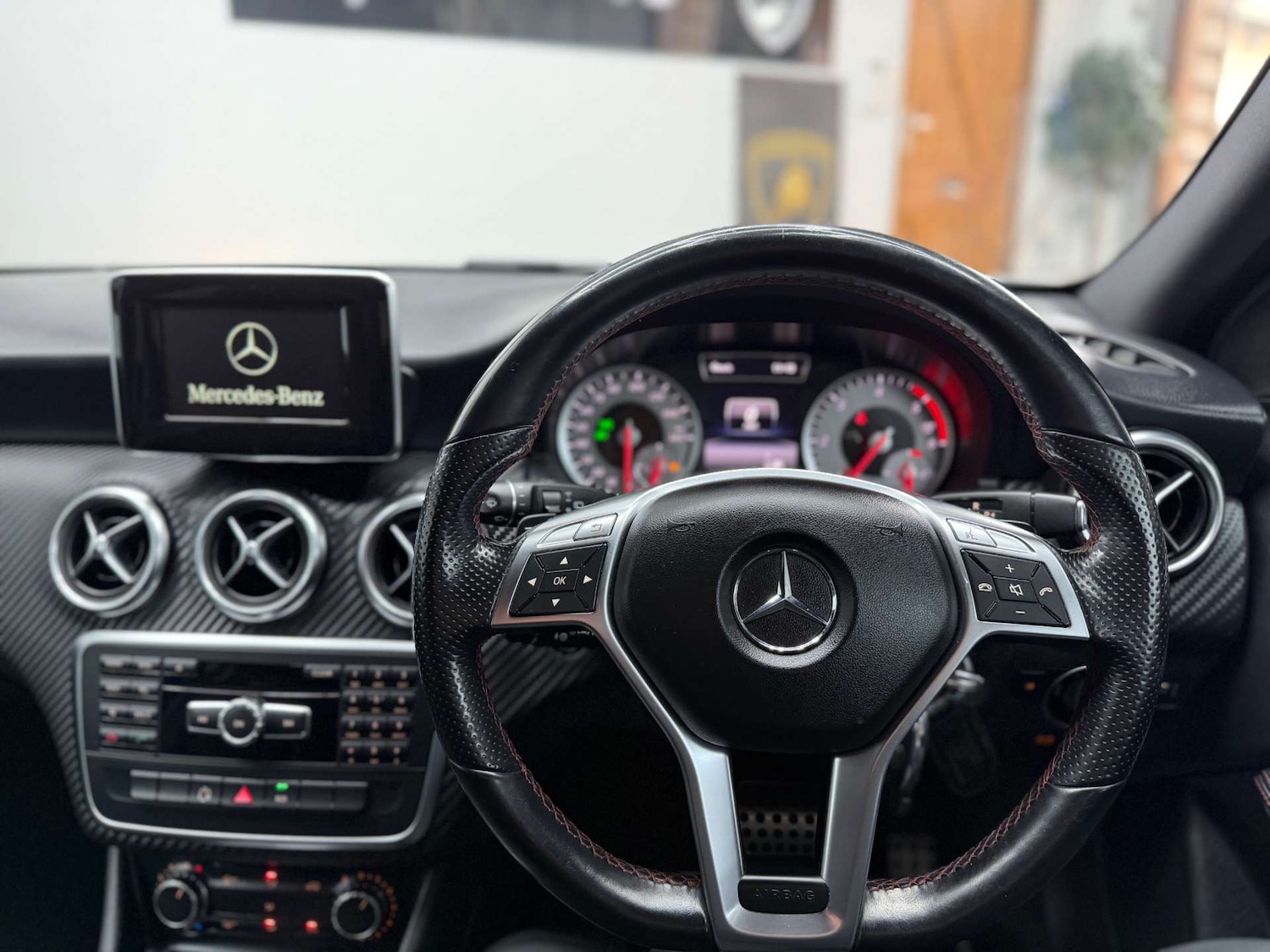 Used Mercedes-Benz A-Class 2014 for sale - 77801998: Photo 18