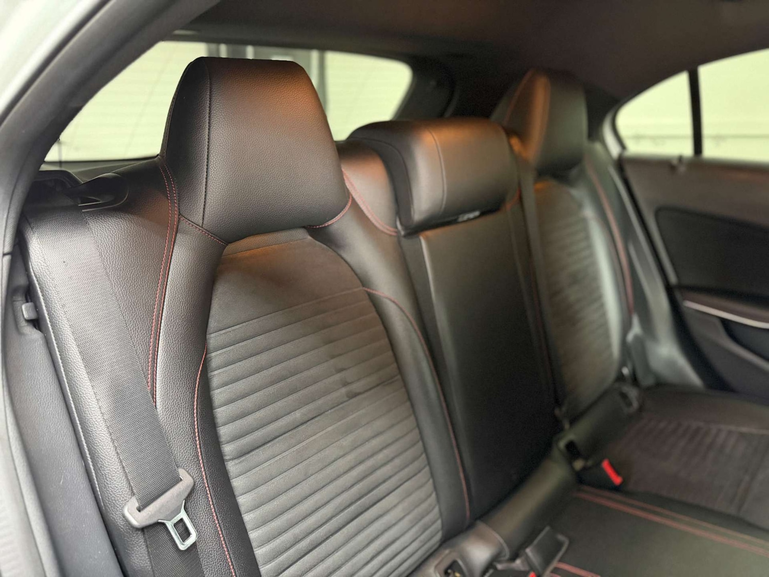 Used Mercedes-Benz A-Class 2014 for sale - 77801998: Photo 34