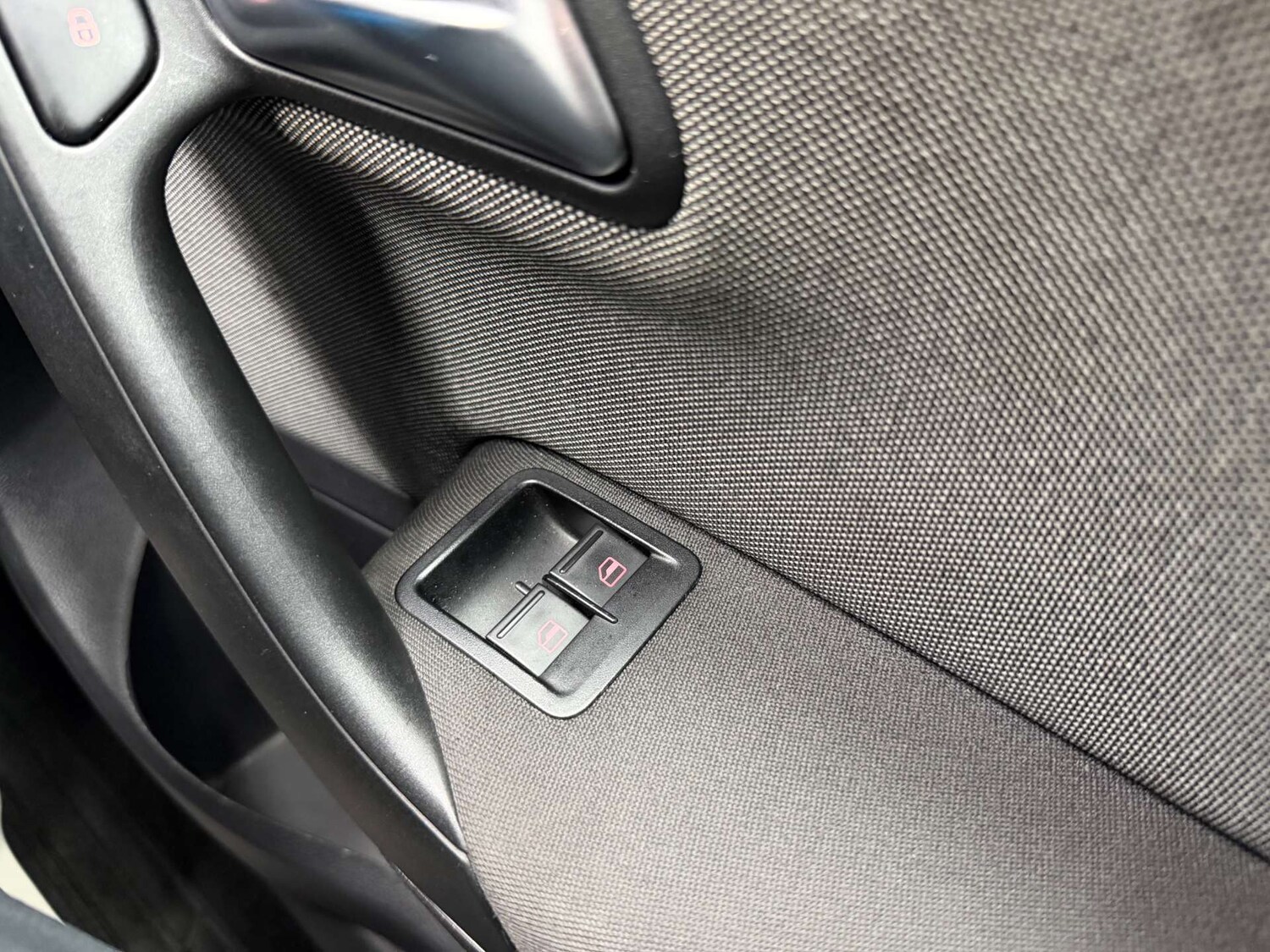 Used Volkswagen Polo 2011 for sale - 77911308: Photo 21