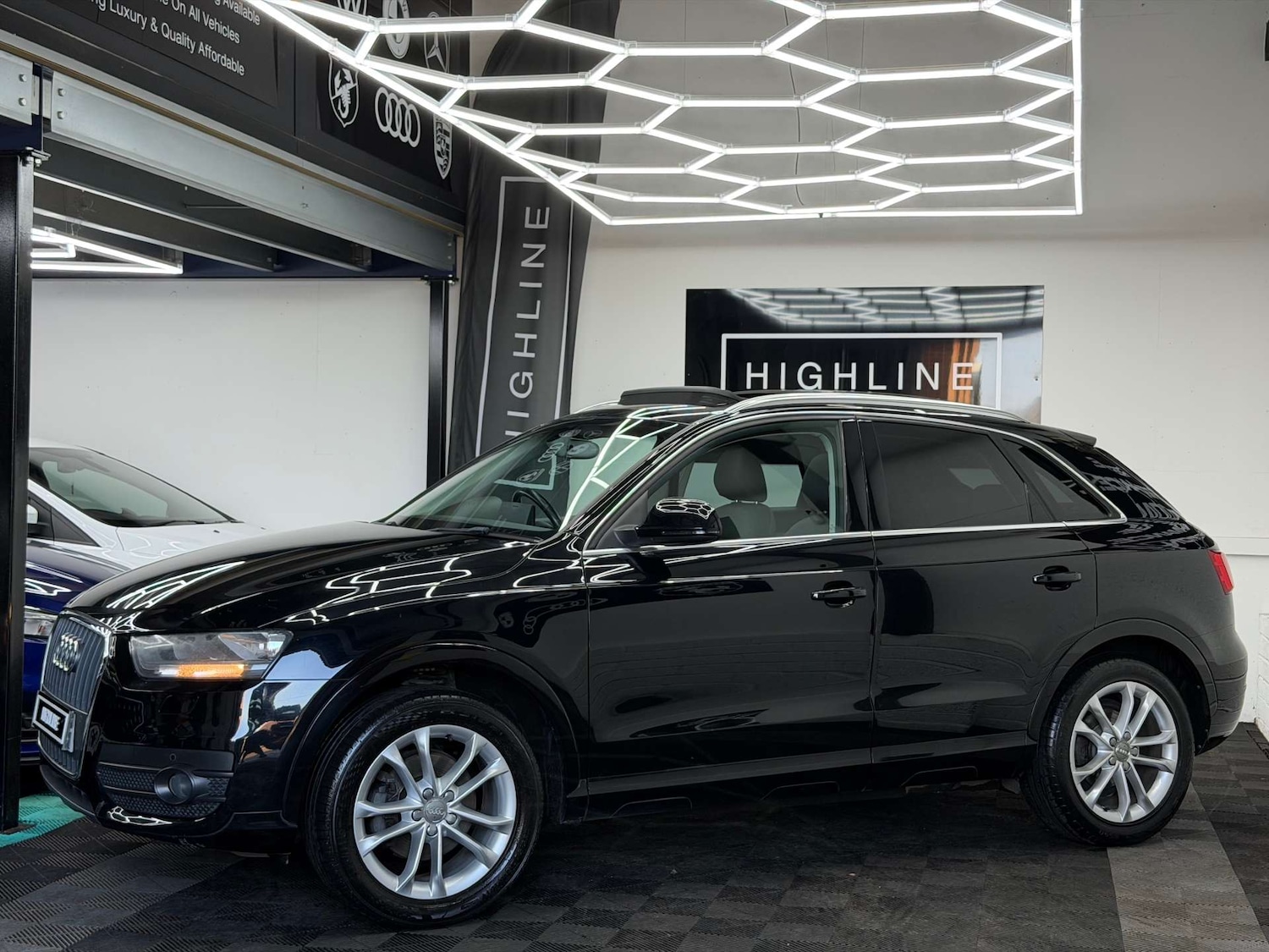 Used Audi Q3 2014 for sale - 77664892: Photo 10