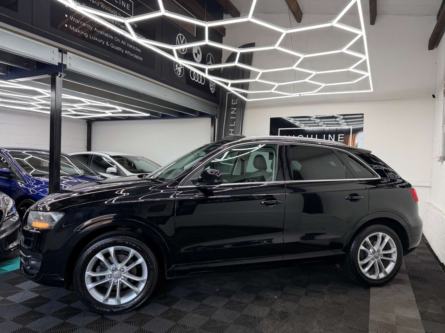 Used Audi Q3 2014 for sale - 77664892: Photo 11