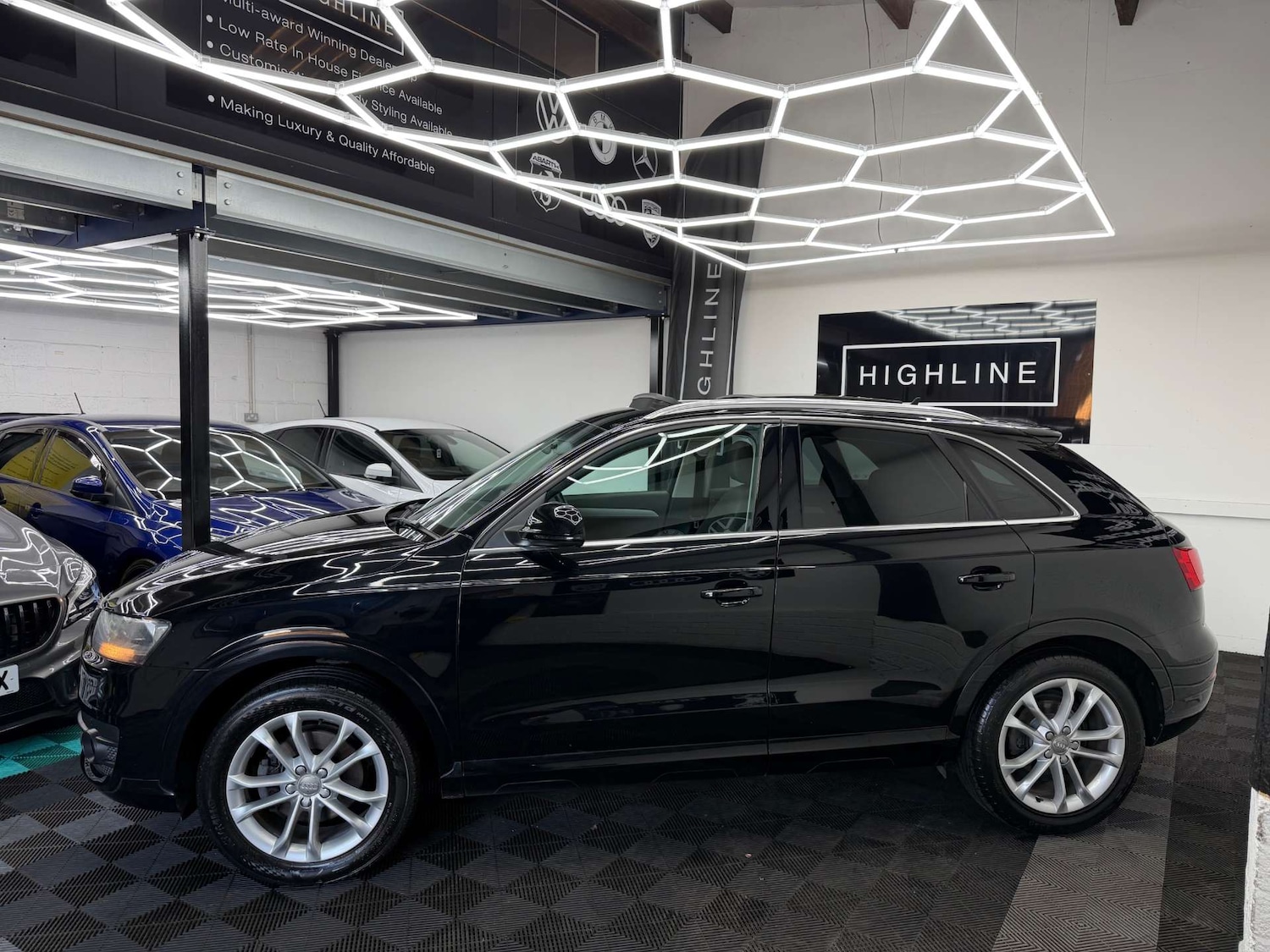 Used Audi Q3 2014 for sale - 77664892: Photo 12