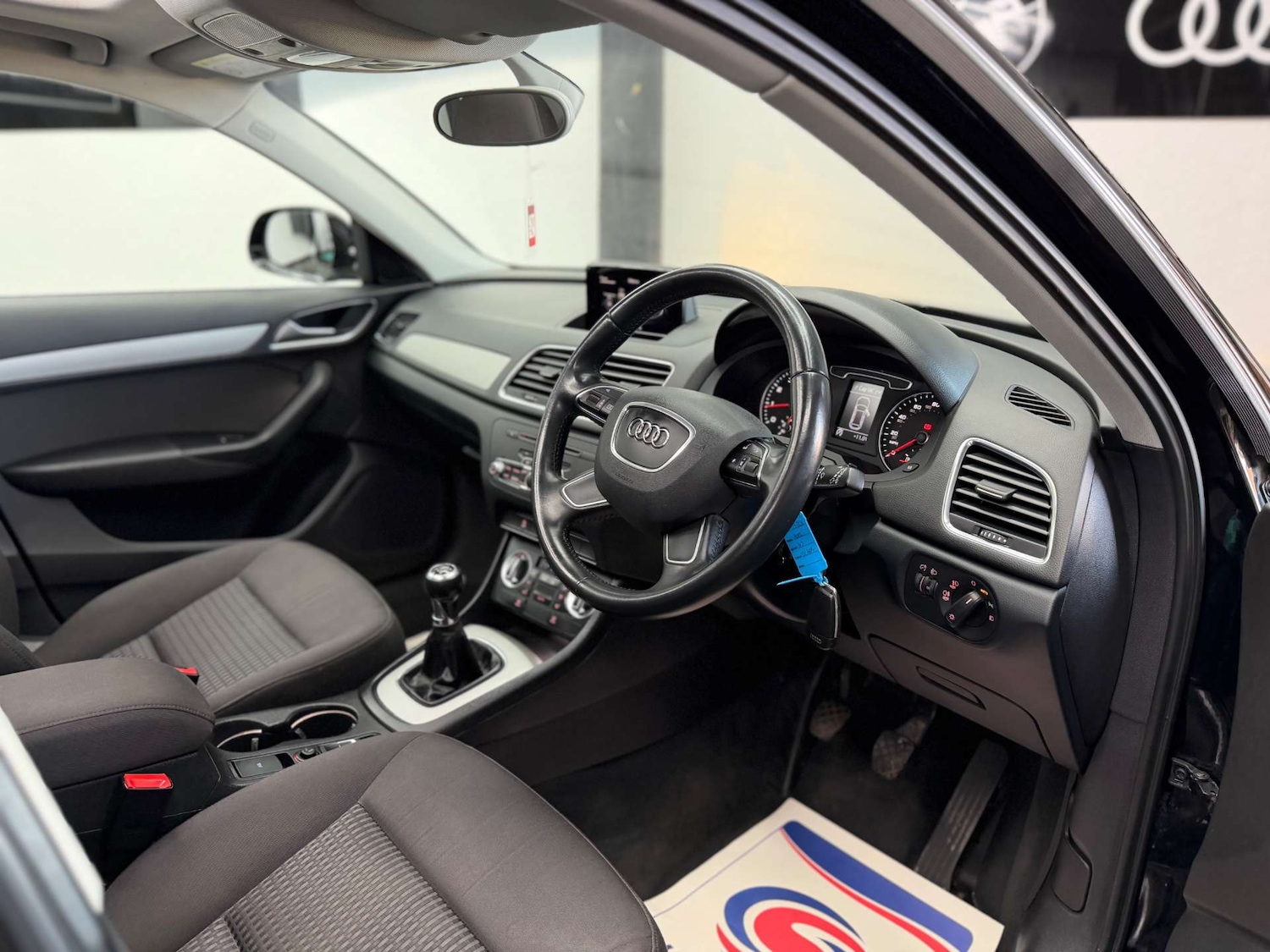 Used Audi Q3 2014 for sale - 77664892: Photo 15