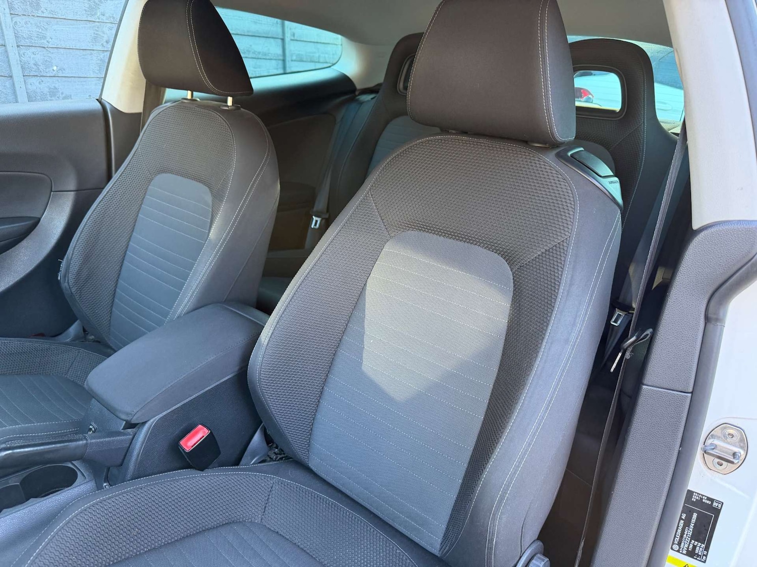 Used Volkswagen Scirocco 2009 for sale - 77254501: Photo 21