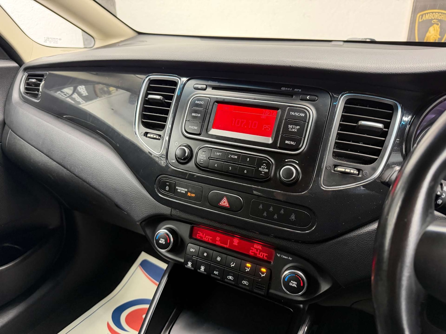 Used Kia Carens 2015 for sale - 77847591: Photo 27