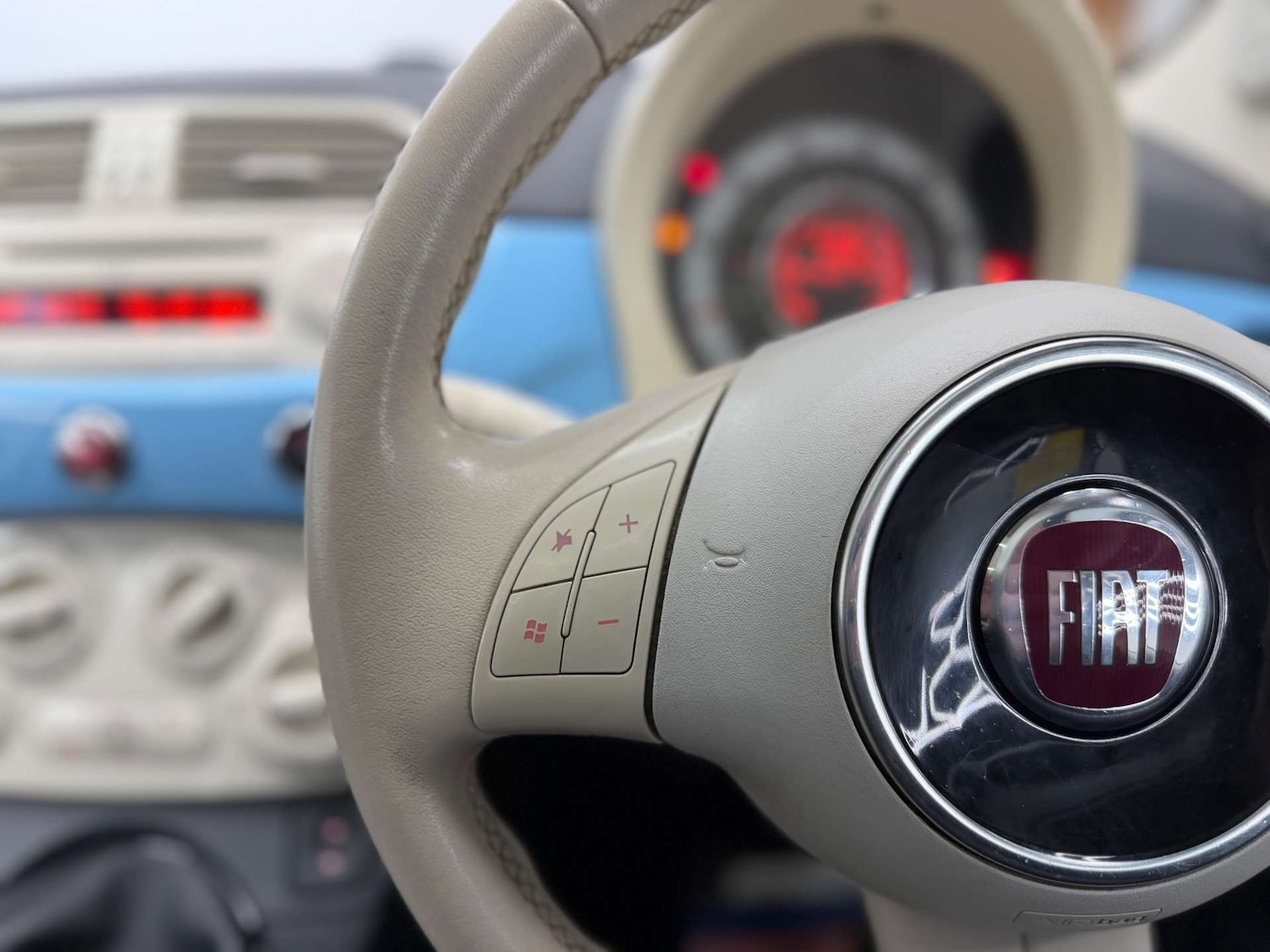 Used Fiat 500 2012 for sale - 77785330: Photo 18