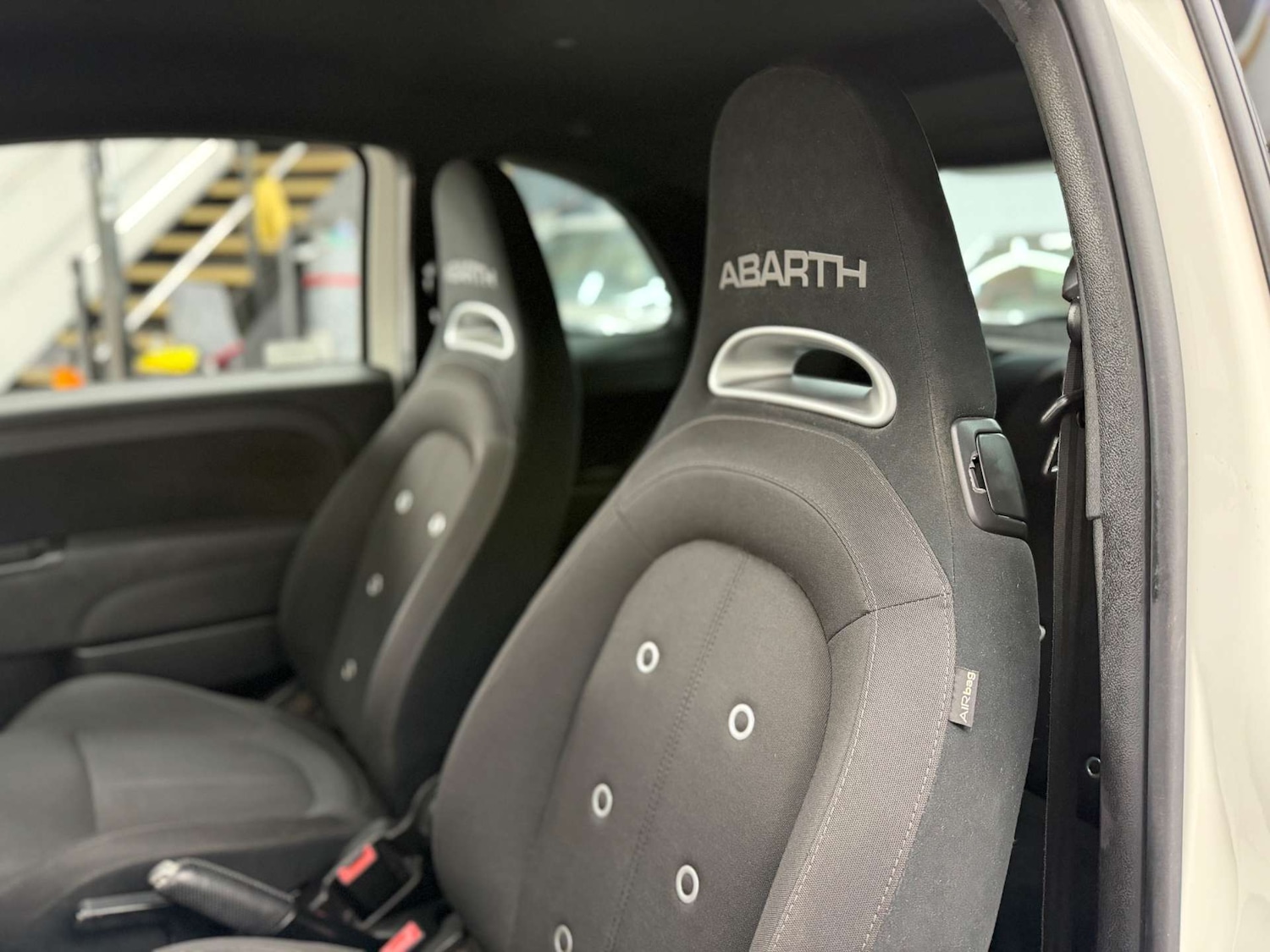 Used Abarth 595 2016 for sale - 78030927: Photo 32