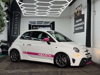 Used Abarth 595 2016 for sale - 78030927: Photo