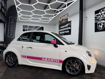 Used Abarth 595 2016 for sale - 78030927: Photo