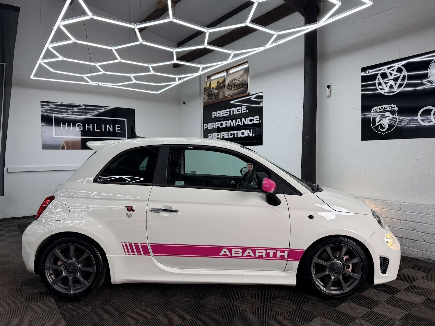 Used Abarth 595 2016 for sale - 78030927: Photo 5