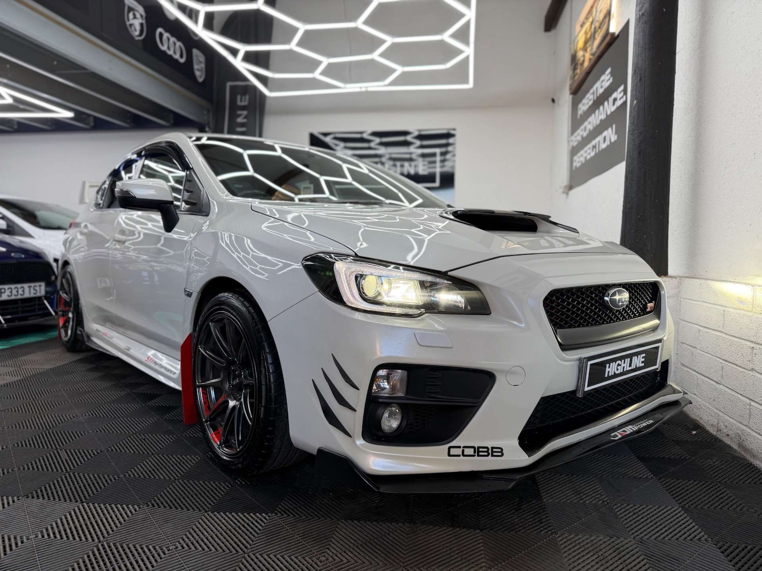 Used Subaru WRX STI 2015 for sale - 77678629: Photo 4