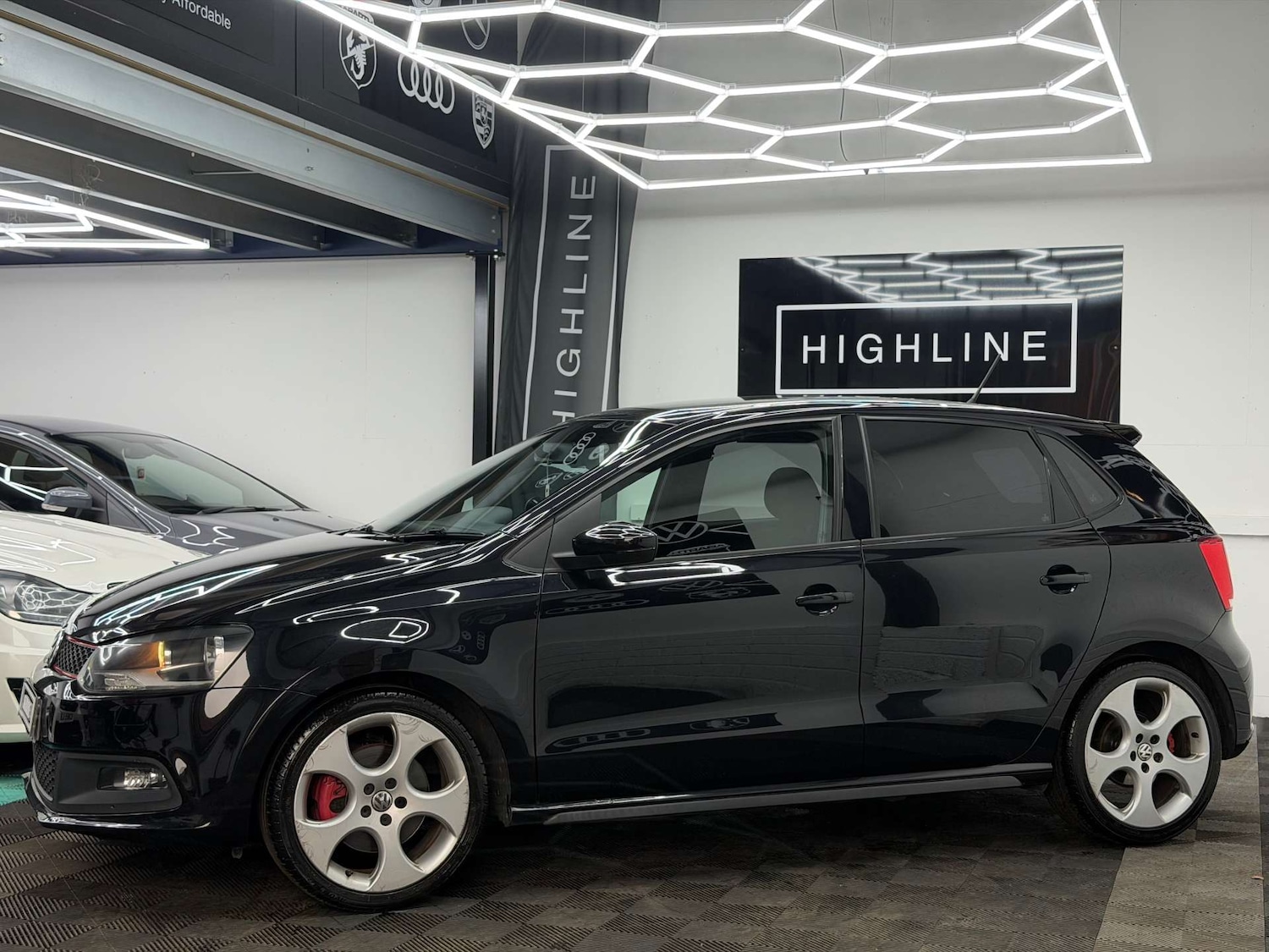 Used Volkswagen Polo 2011 for sale - 77802002: Photo 12