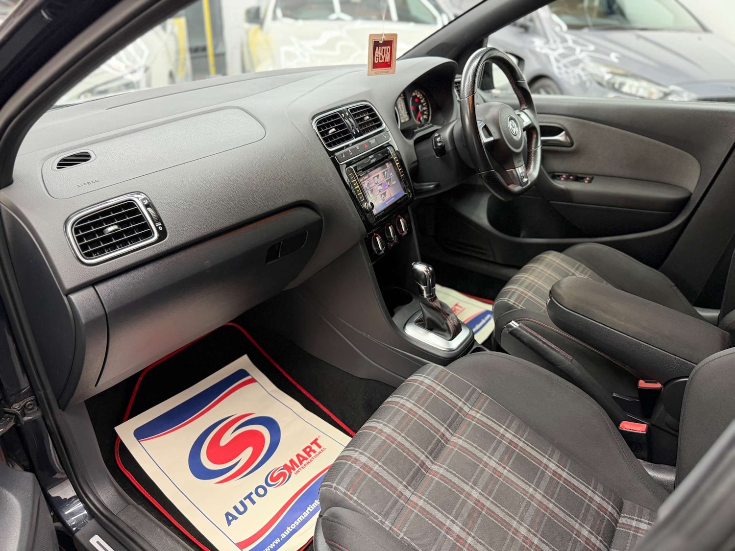 Used Volkswagen Polo 2011 for sale - 77802002: Photo 34