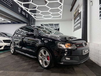 Used Volkswagen Polo 2011 for sale - 77802002: Photo