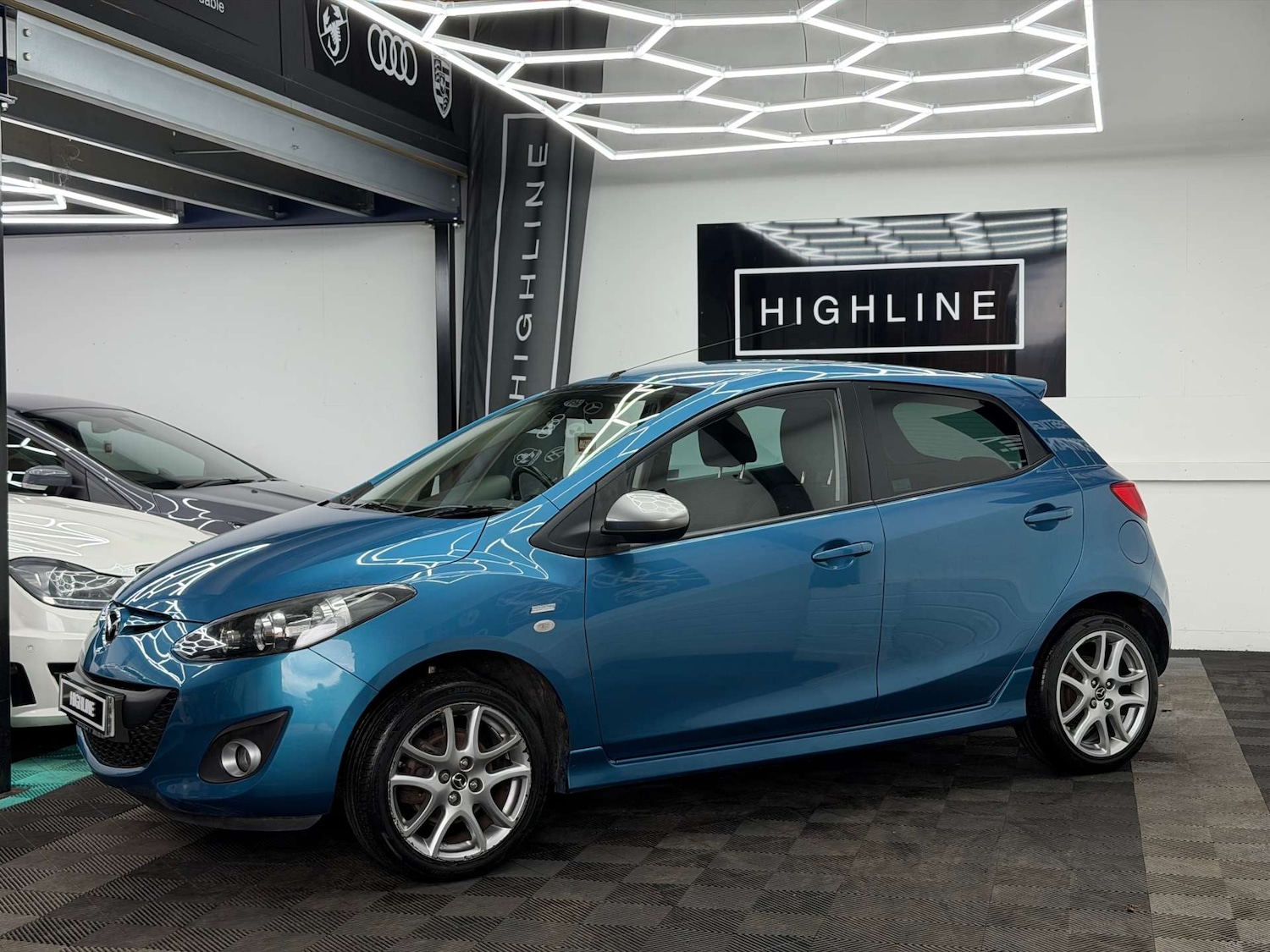 Used Mazda Mazda2 2014 for sale - 77847575: Photo 12