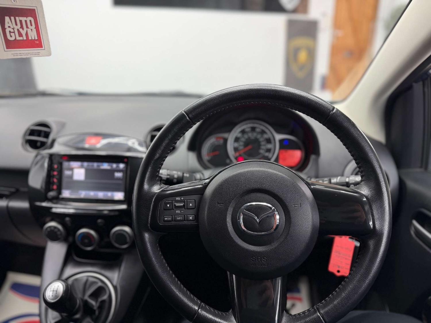 Used Mazda Mazda2 2014 for sale - 77847575: Photo 16