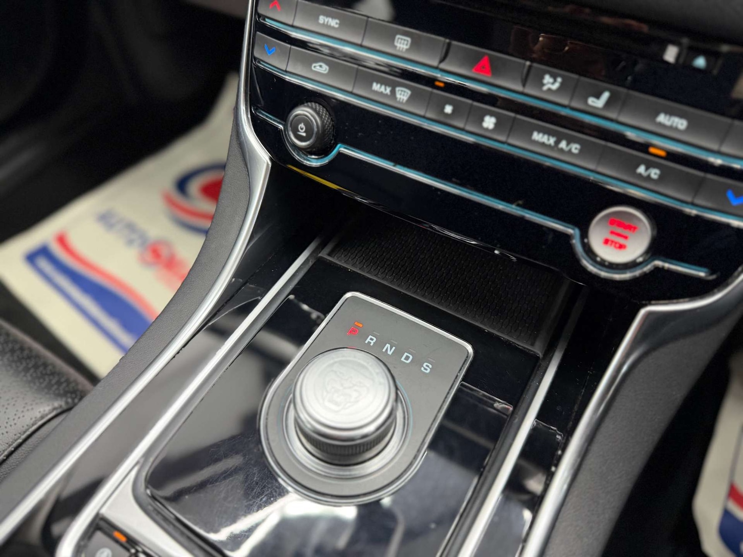 Used Jaguar XF 2017 for sale - 77801999: Photo 26