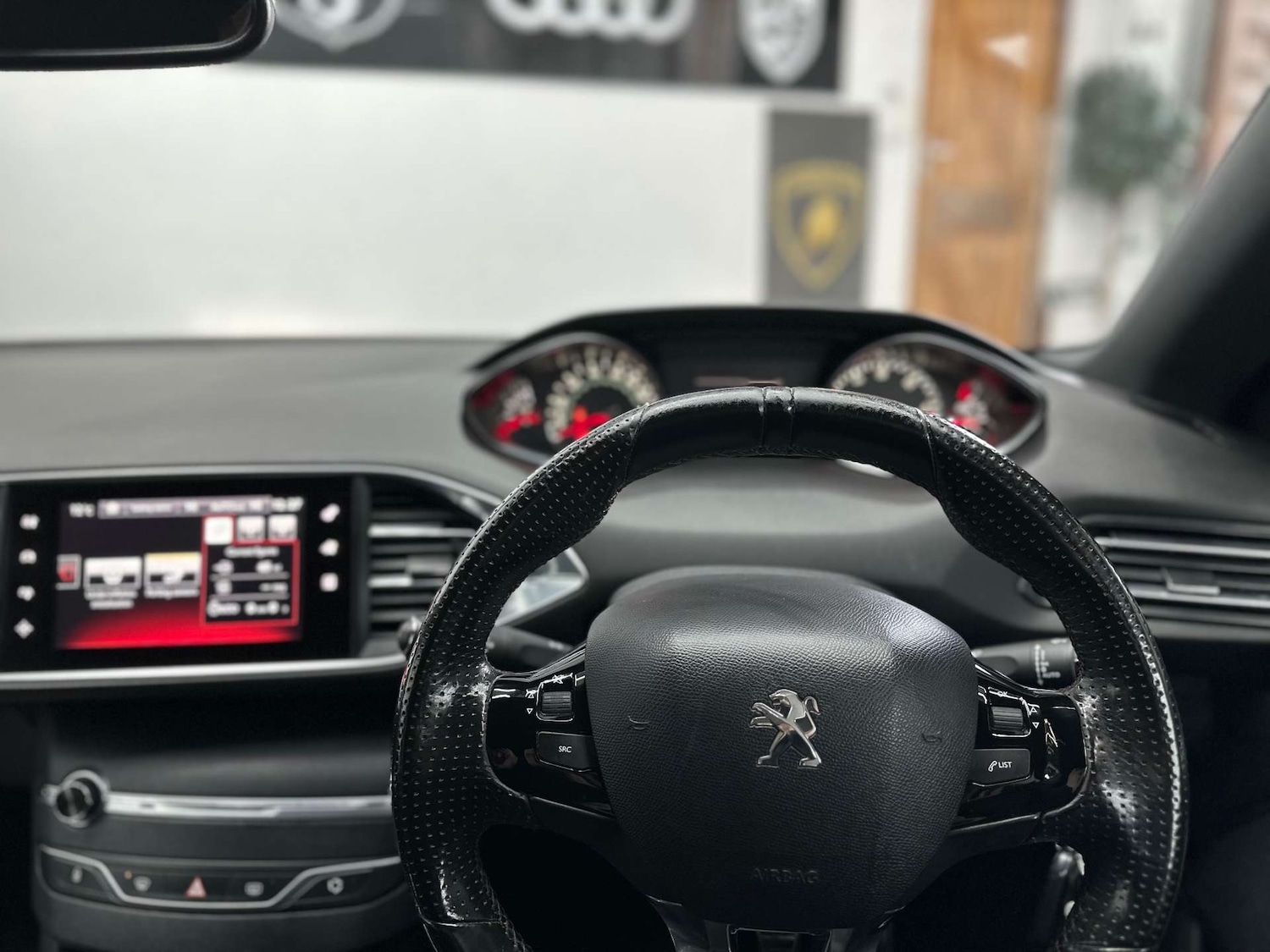 Used Peugeot 308 2016 for sale - 77061768: Photo 12