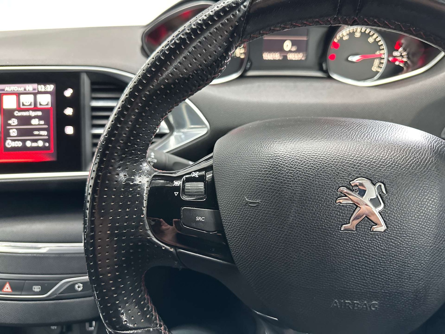 Used Peugeot 308 2016 for sale - 77061768: Photo 14