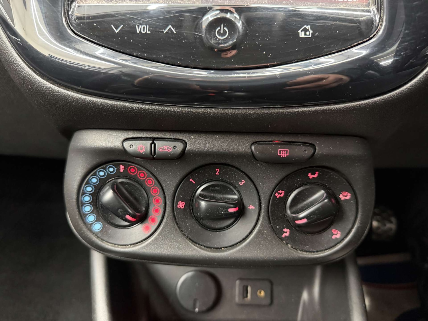 Used Vauxhall Corsa 2015 for sale - 78031060: Photo 22