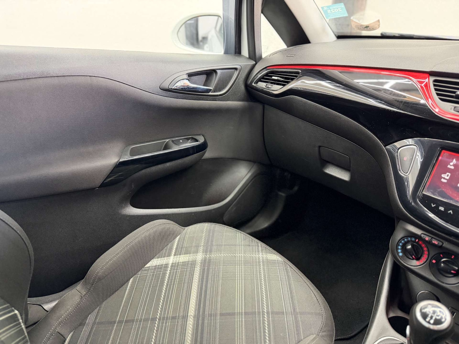 Used Vauxhall Corsa 2015 for sale - 78031060: Photo 27