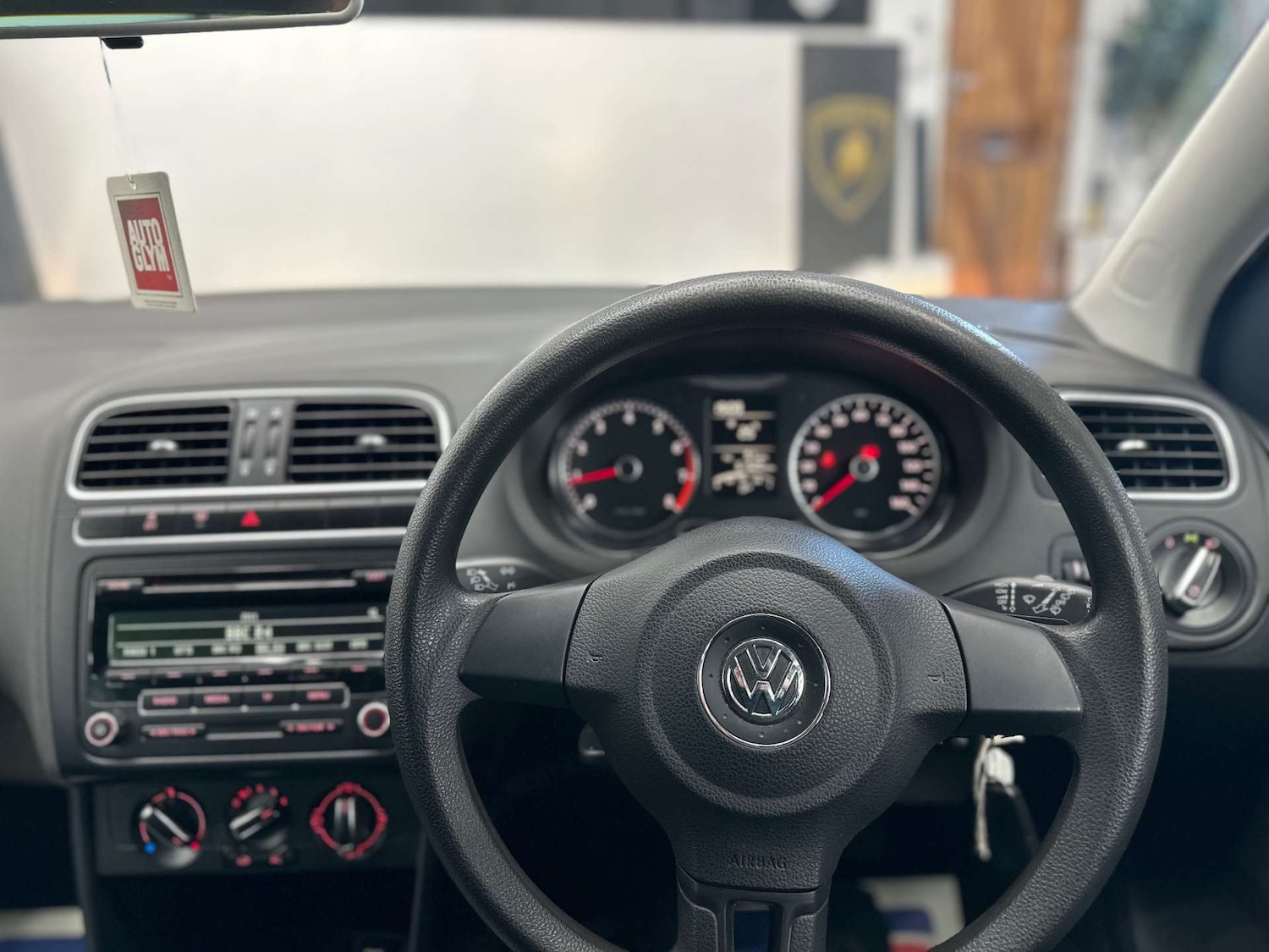 Used Volkswagen Polo 2013 for sale - 76829863: Photo 12