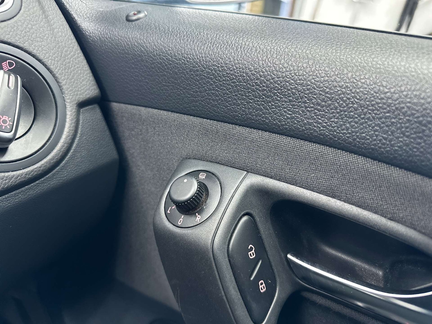 Used Volkswagen Polo 2013 for sale - 76829863: Photo 14