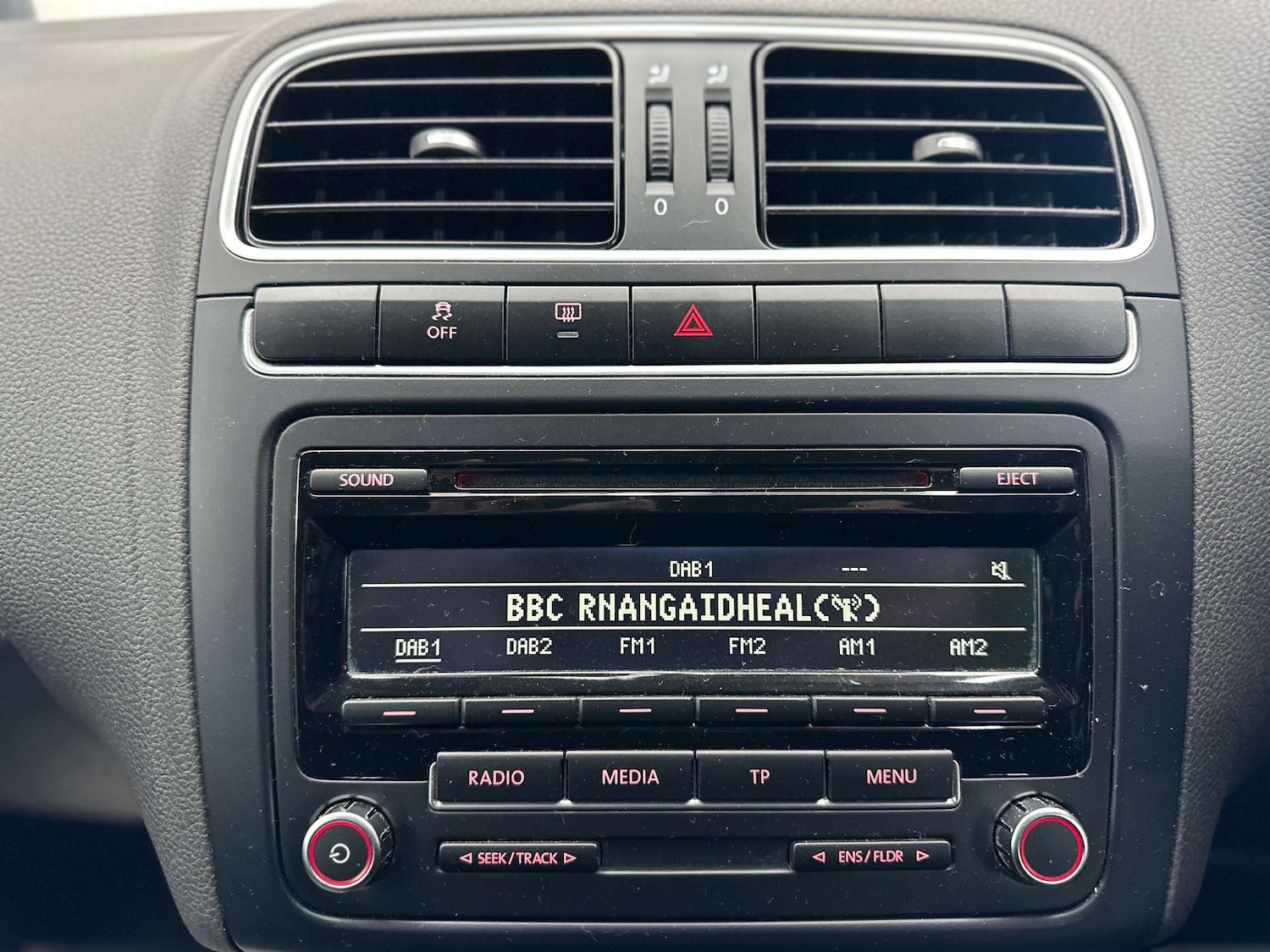 Used Volkswagen Polo 2013 for sale - 76829863: Photo 17