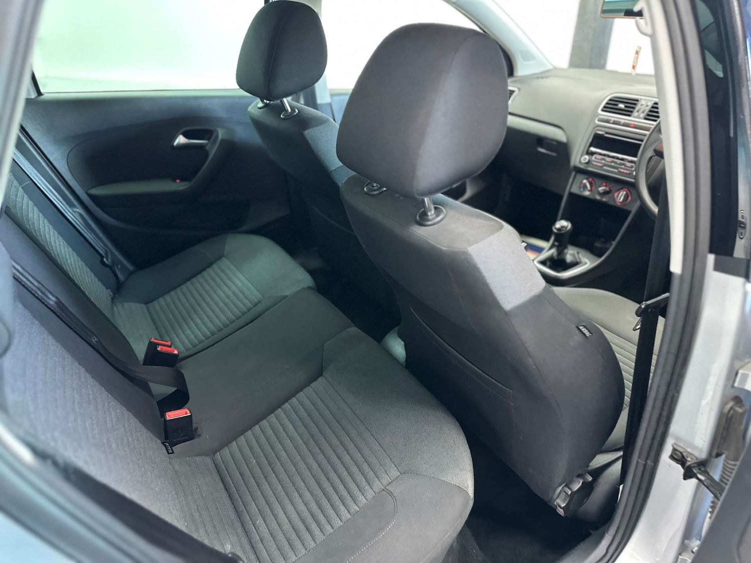 Used Volkswagen Polo 2013 for sale - 76829863: Photo 25