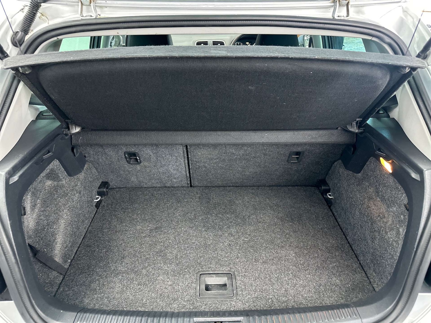 Used Volkswagen Polo 2013 for sale - 76829863: Photo 28