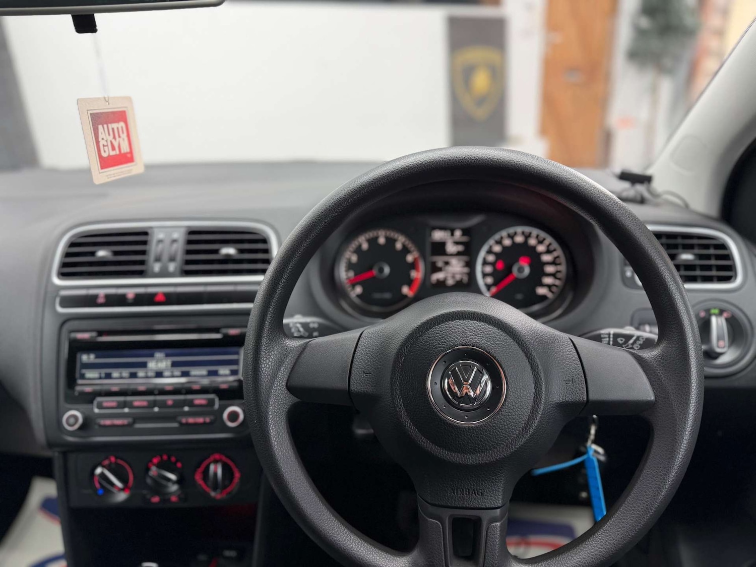 Used Volkswagen Polo 2013 for sale - 77400149: Photo 17