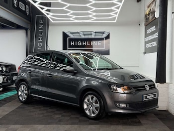 Used Volkswagen Polo 2013 for sale - 77400149: Photo