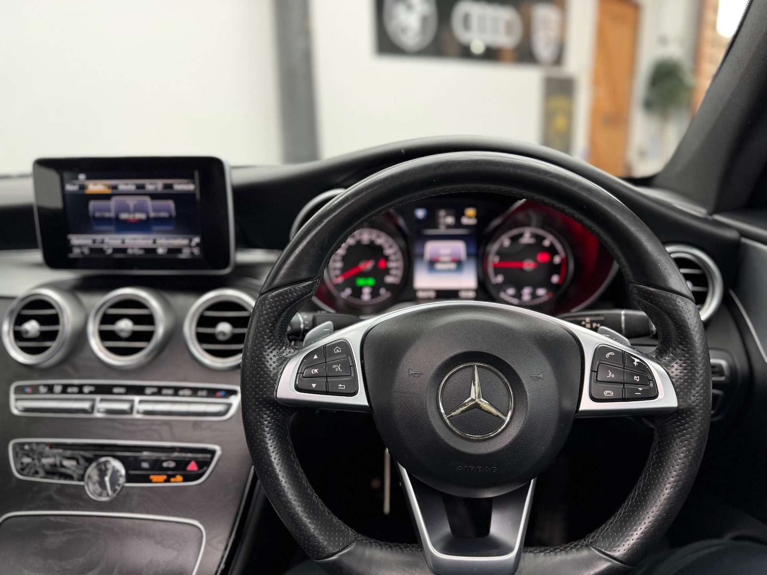 Used Mercedes-Benz C Class 2016 for sale - 77539354: Photo 15