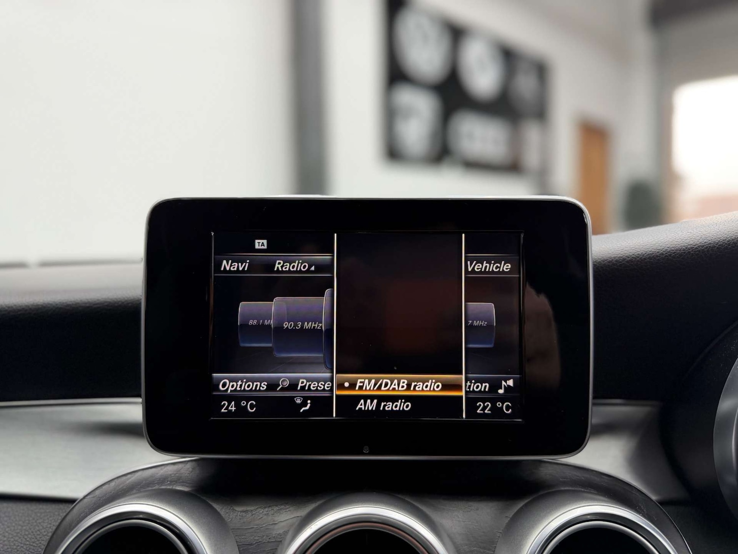 Used Mercedes-Benz C Class 2016 for sale - 77539354: Photo 31