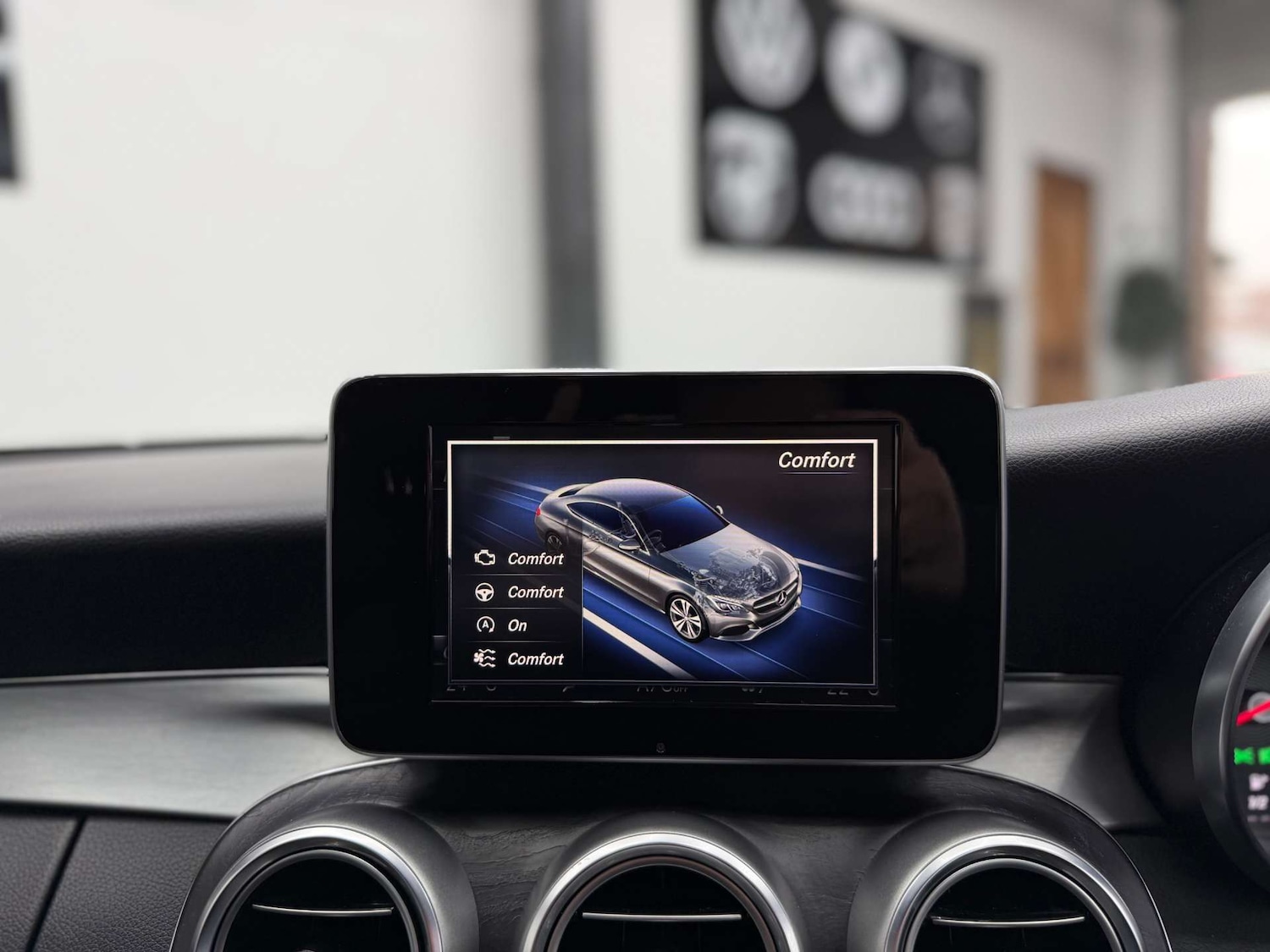 Used Mercedes-Benz C Class 2016 for sale - 77539354: Photo 34