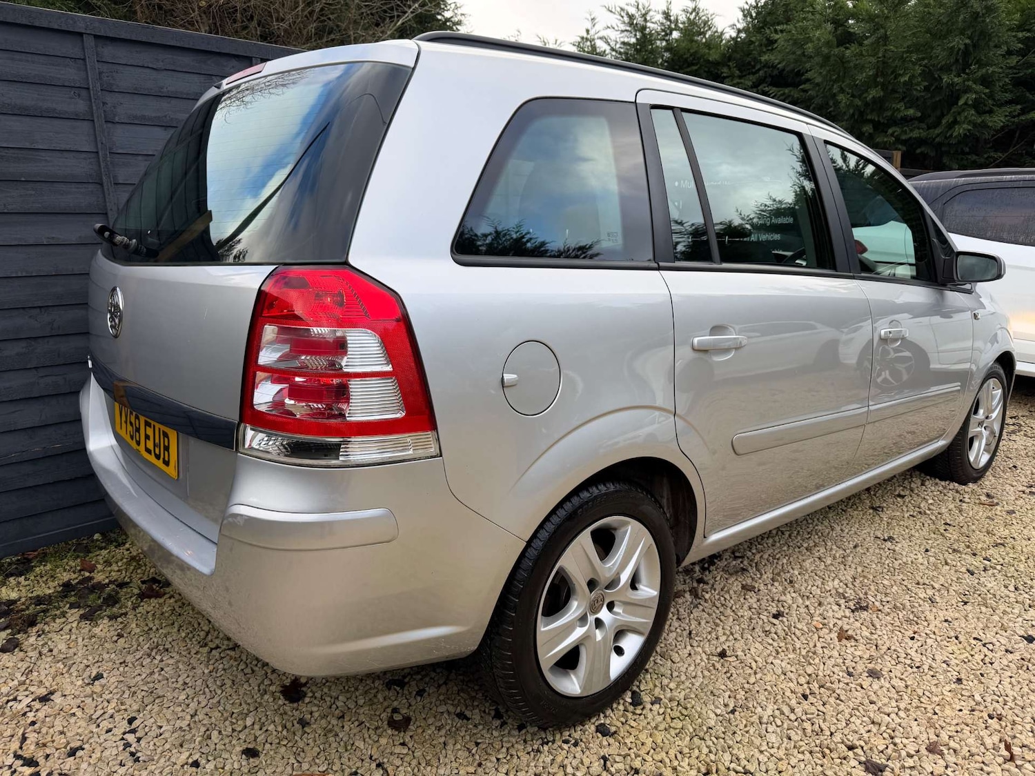 Used Vauxhall Zafira 2008 for sale - 77254505: Photo 5