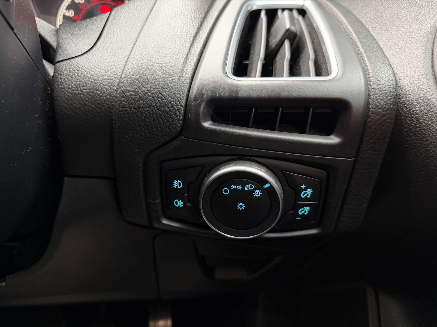 Used Ford Focus 2016 for sale - 77996953: Photo 22