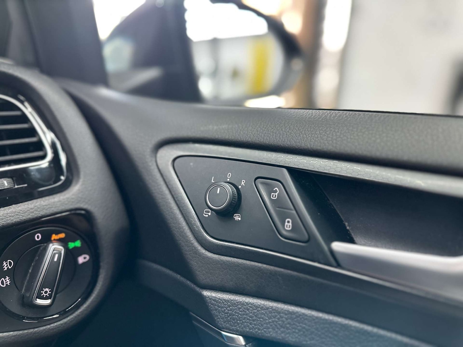 Used Volkswagen Golf 2017 for sale - 76625122: Photo 21