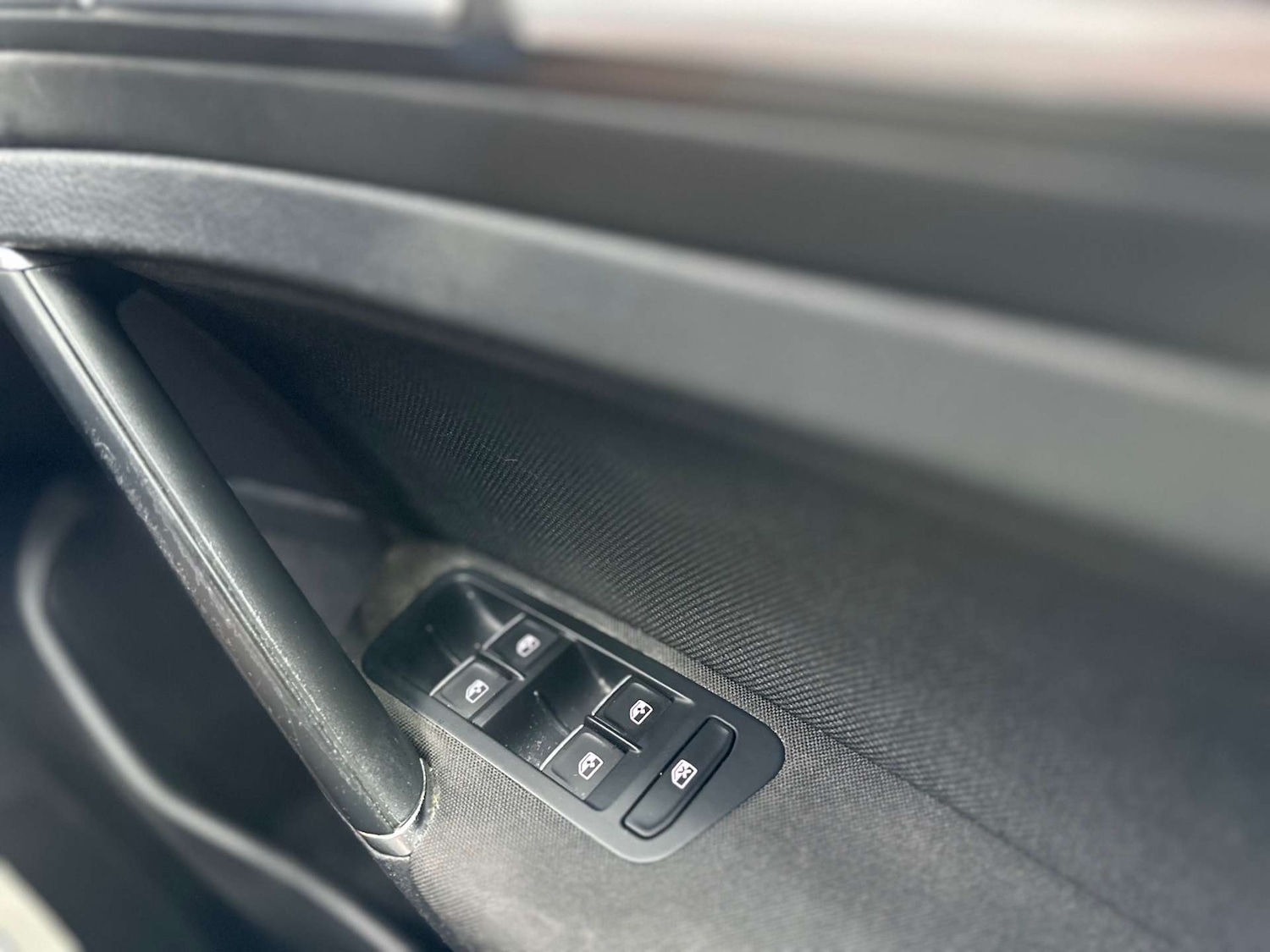 Used Volkswagen Golf 2017 for sale - 76625122: Photo 22