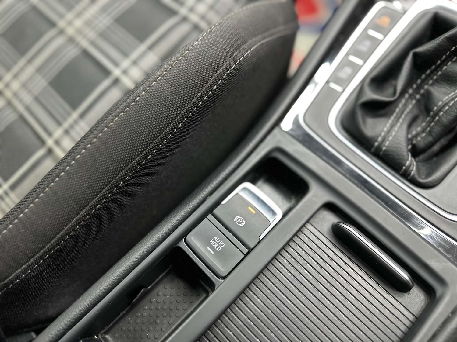 Used Volkswagen Golf 2017 for sale - 76625122: Photo 34